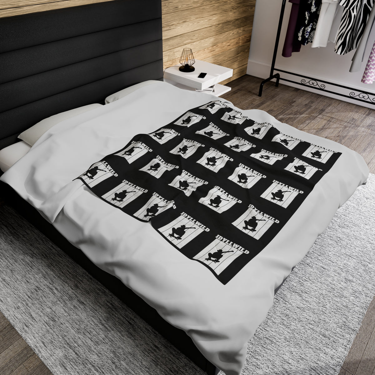 Velveteen Plush Blanket Skate Idyllwild Black Pattern