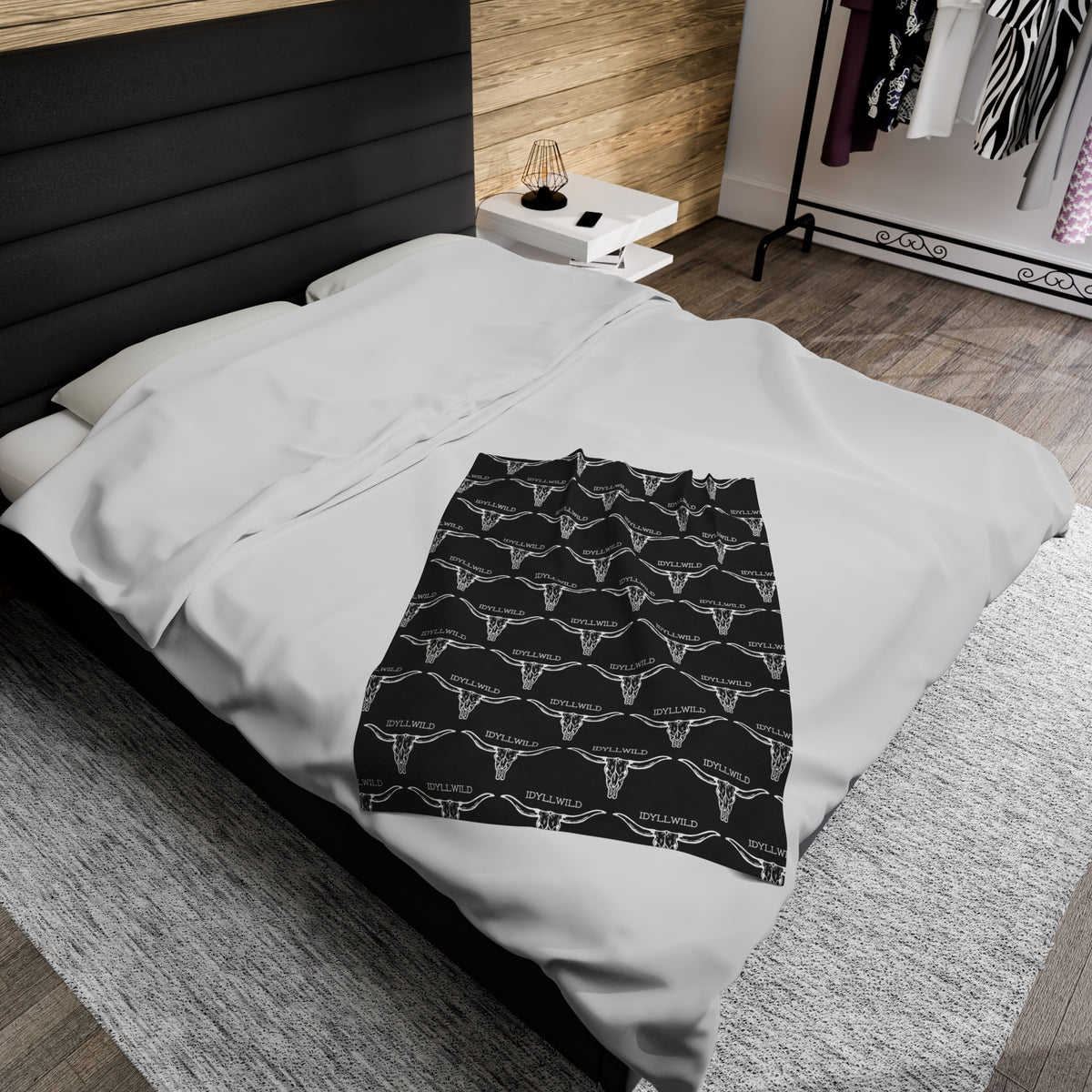 Velveteen Plush Blanket Idyllwild Longhorn Pattern Black