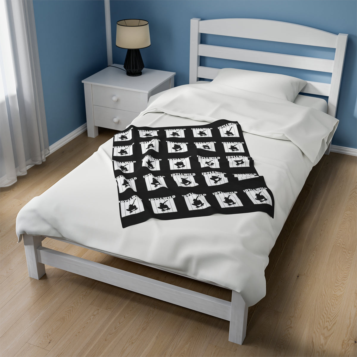 Velveteen Plush Blanket Skate Idyllwild Black Pattern