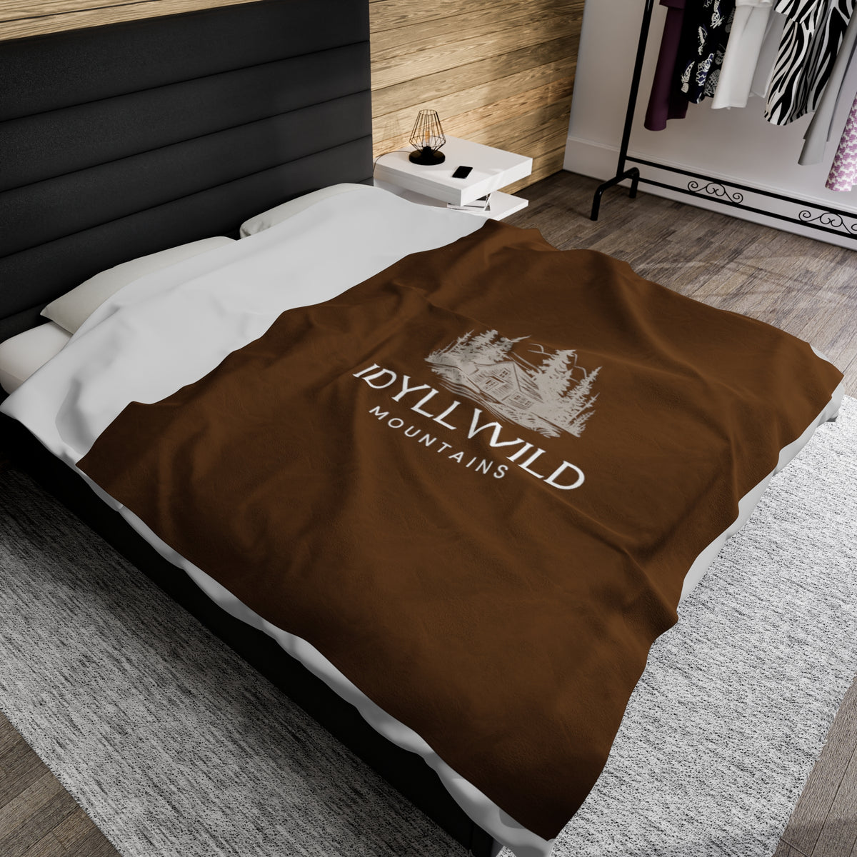 Velveteen Plush Blanket Idyllwild Mountains Cabin Brown