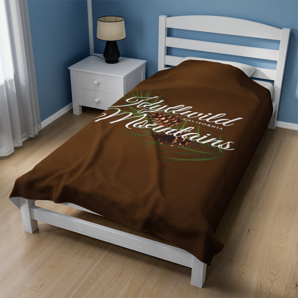 Velveteen Plush Blanket Idyllwild Mountains Coneback Brown