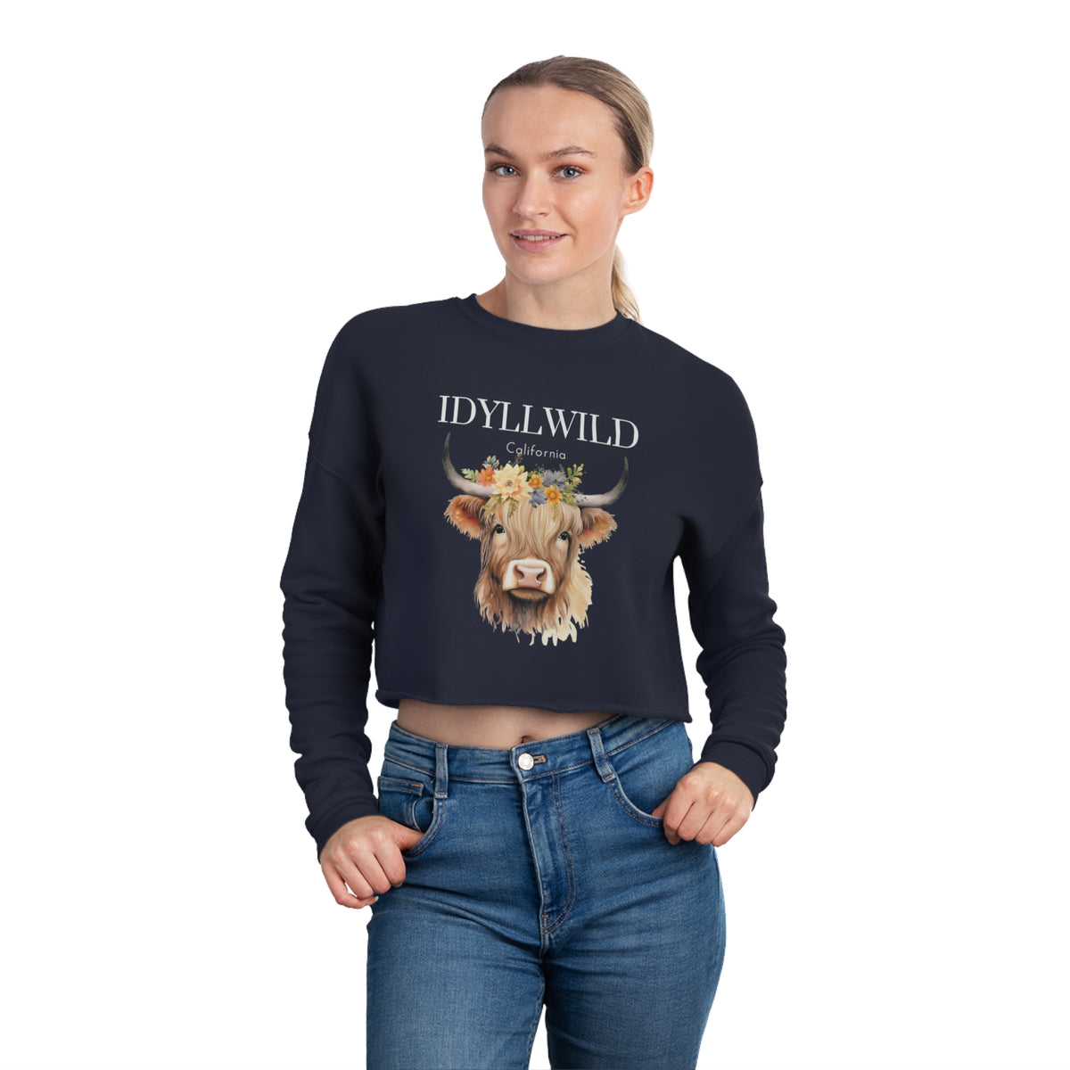 Women's Cropped Idyllwild Highlander Cow 1 Sweashirt