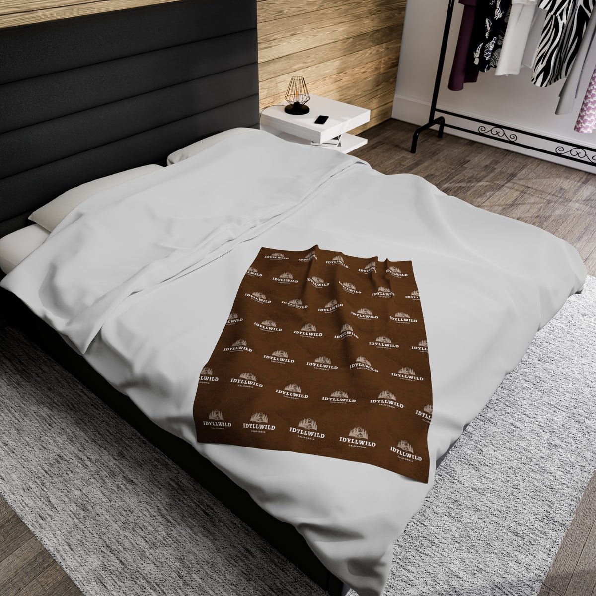 Velveteen Plush Blanket Idyllwild Cabin Badge Brown