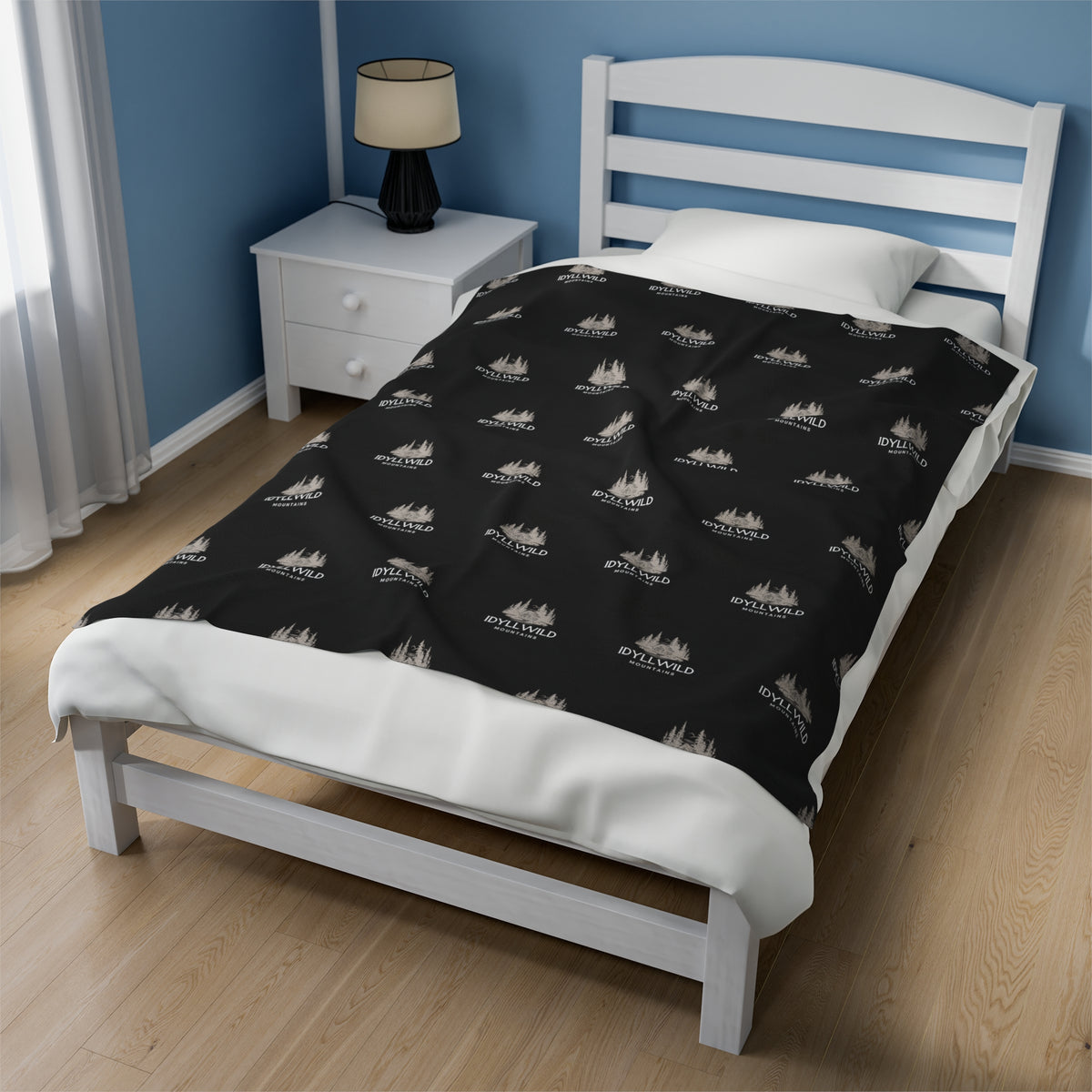 Velveteen Plush Blanket Idyllwild Cabin in the Woods Badge Pattern Black
