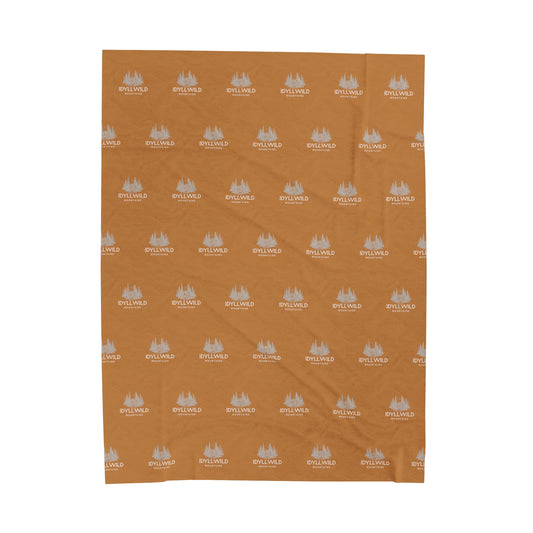 Velveteen Plush Blanket Idyllwild Cabin in the Woods Badge Pattern Tan