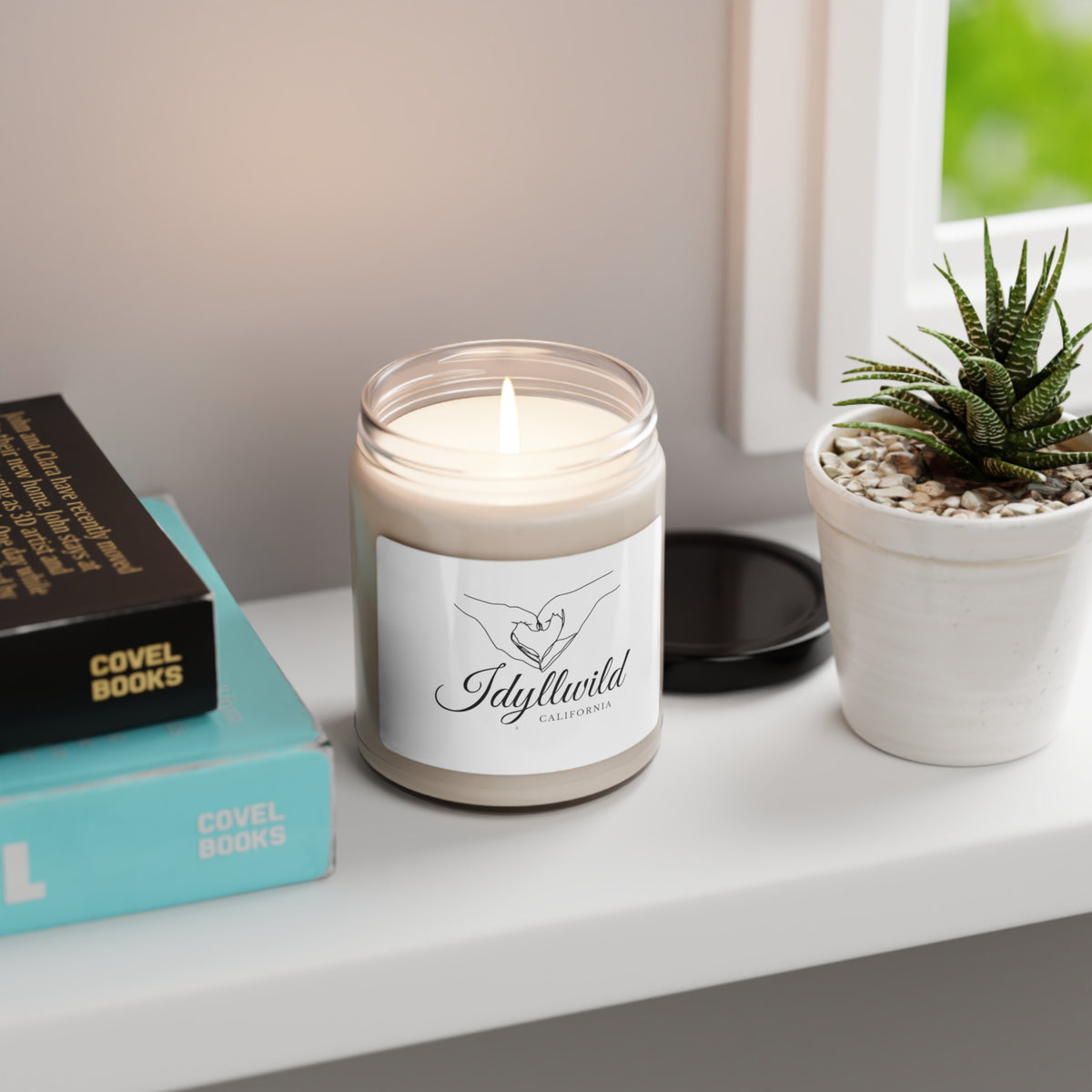 Scented Soy Candle, 9oz Heart Hands