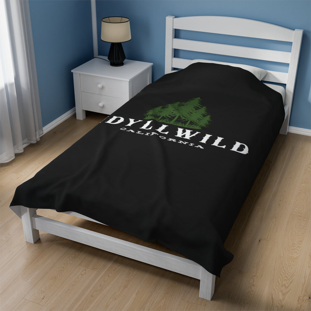 Velveteen Plush Blanket Idyllwild Pine Black